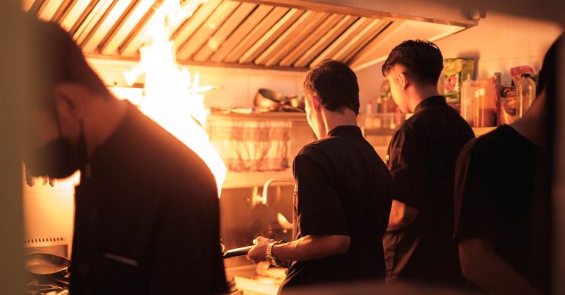 Decision-Making - Kitchen Crown When Cooking